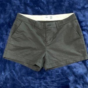 Old Navy shorts size 6